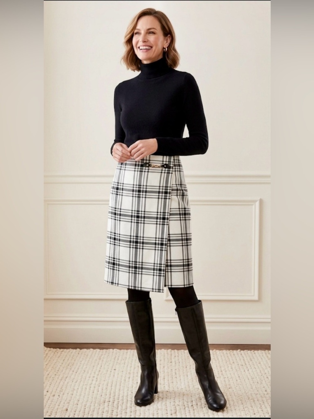 Wren NWT New York Black & White Plaid Skirt with Horsebit Detail -M